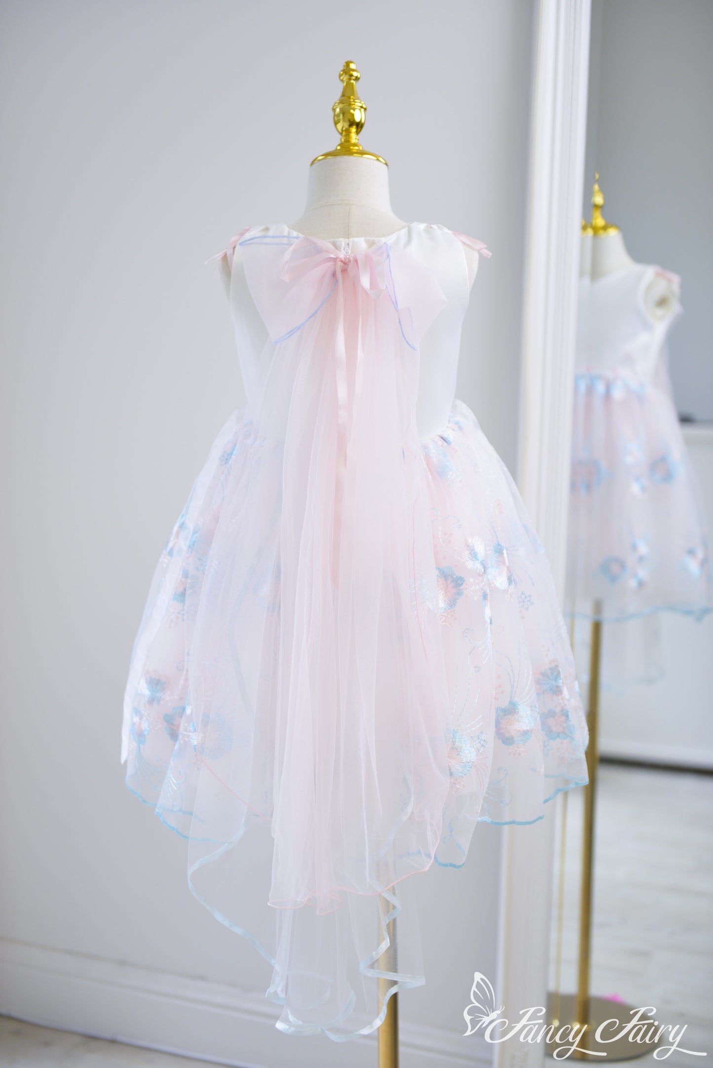 Back view of the dress with large pink bow and sheer flowing tails – Fancy Fairy
